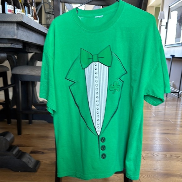 Vibrant Green Tuxedo Graphic Short Sleeve Tee St Patty’s Day is near 🍀 - Picture 1 of 3